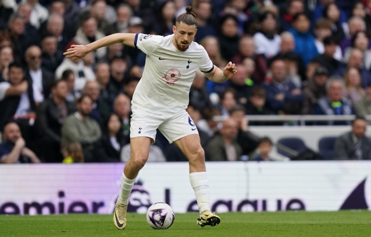 爱体育-记者：经纪人向米兰推荐德勒古欣，总监塔雷希望得到乔·戈麦斯